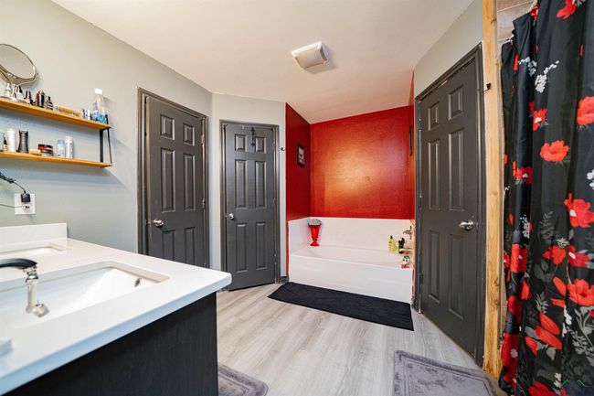 1557 Driskell Bridge Rd, House other with 5 bedrooms, 3 bathrooms and null parking in Harleton TX | Image 27