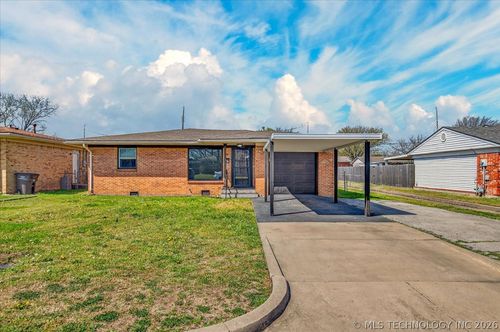 417 Myers Ave, Bartlesville, OK, 74006-1716 | Card Image