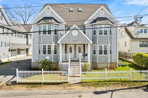 a-224 Pleasant St, Lowell, MA, 01852-3643 | Card Image