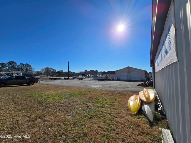 213 Us Highway 70 W, Home with 0 bedrooms, 0 bathrooms and null parking in Havelock NC | Image 4