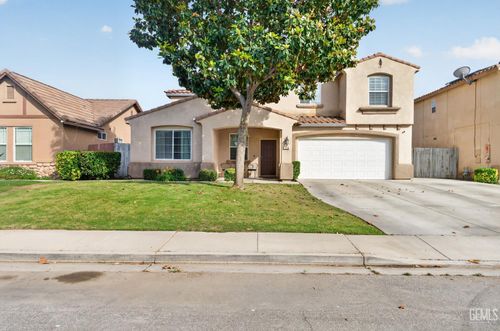 3106 Campfire Dr, Bakersfield, CA, 93312-3352 | Card Image