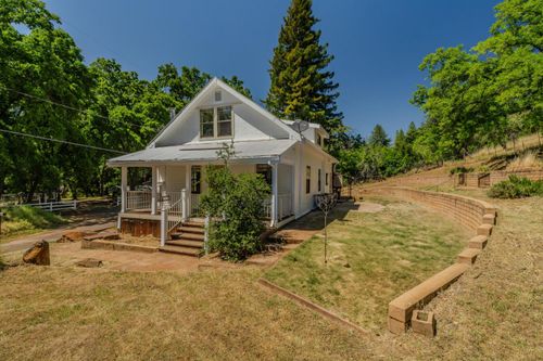 8230 Avenue A, Mountain Ranch, CA, 95246 | Card Image