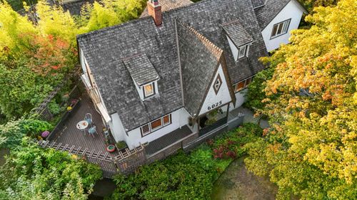 6025 Carnarvon St, Vancouver, BC, V6N1J9 | Card Image
