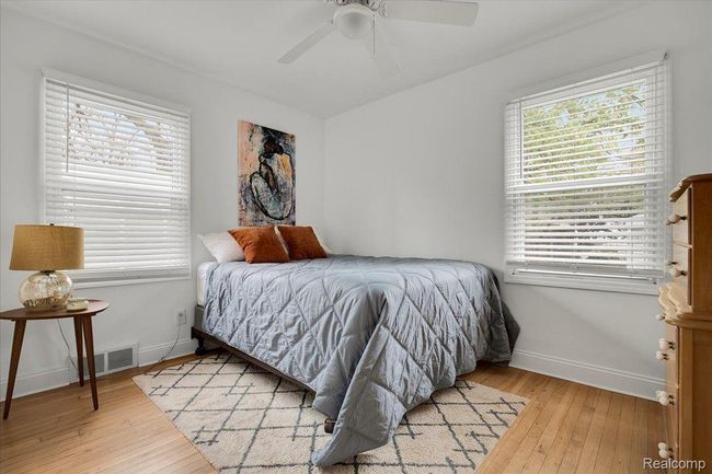 700 Silman St, House other with 3 bedrooms, 2 bathrooms and null parking in Ferndale MI | Image 12