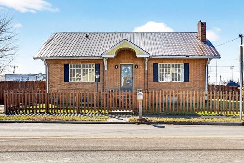 1412 5th St, Bedford, IN, 47421-2106 | Card Image