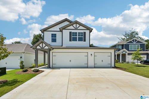 09886 Roseville Pl, WARRIOR, AL, 35180-4022 | Card Image