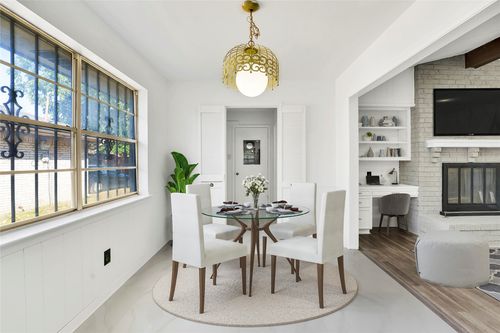 7027 Hunnicut Road, Dallas, TX, 75227 | Card Image