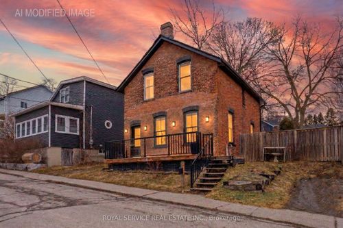 12 Park St, Port Hope, ON, L1A1C1 | Card Image