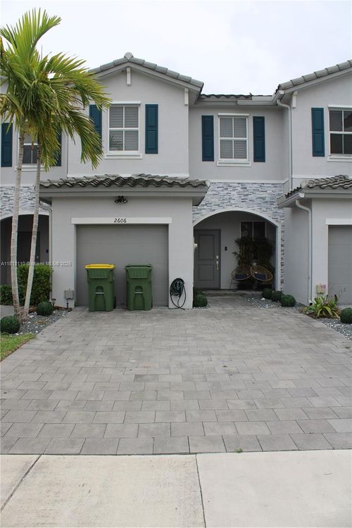 2606 Se 13th St, Homestead, FL, 33035-2539 | Card Image