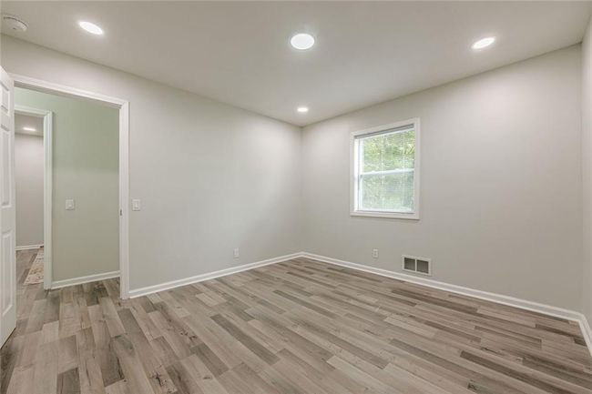 3349 Old Atlanta Rd, House other with 3 bedrooms, 2 bathrooms and 2 parking in Suwanee GA | Image 39