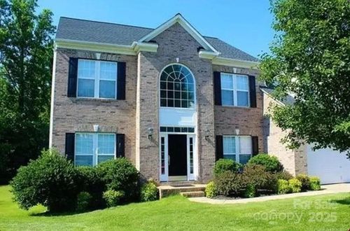 219 Flowering Grove Ln, Mooresville, NC, 28115-6999 | Card Image