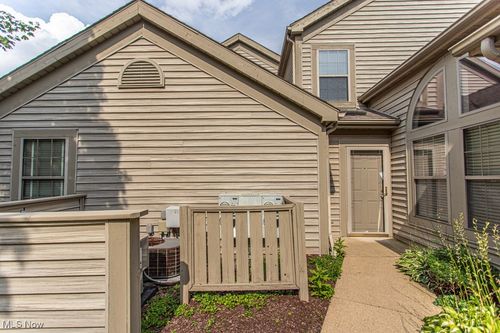 unit-2-126 N Aspen Ct, Warren, OH, 44484-1082 | Card Image