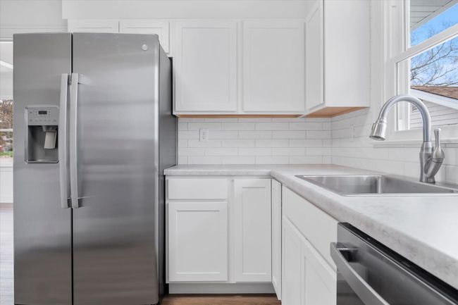 1109 Hovey Ave, Home with 2 bedrooms, 1 bathrooms and null parking in Normal IL | Image 18