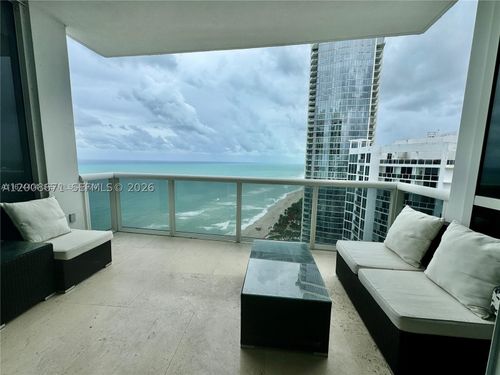4302-18101 Collins Ave, Sunny Isles Beach, FL, 33160-3393 | Card Image