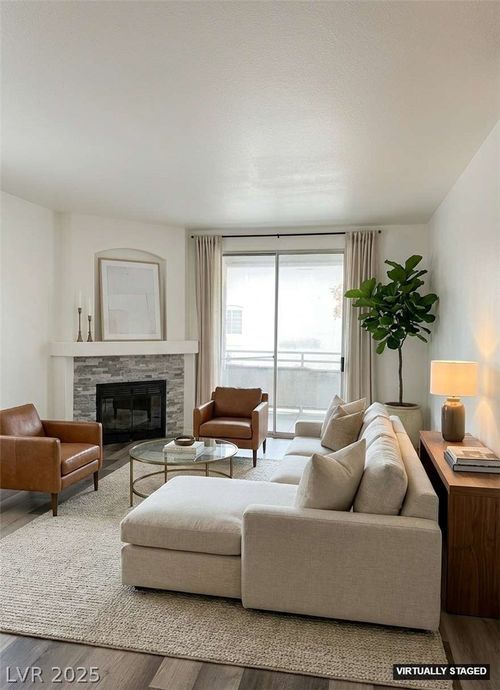 2015-1405 S Nellis Blvd, Las Vegas, NV, 89104-5844 | Card Image