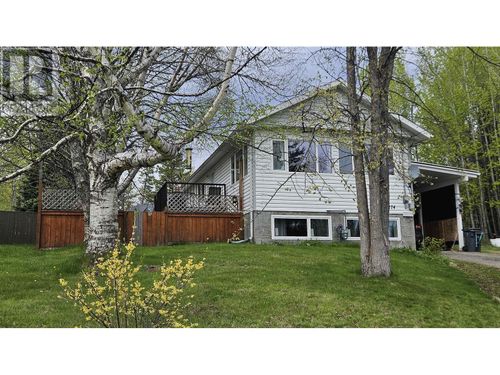2274 Ball Pl, Prince George, BC, V2K3C6 | Card Image