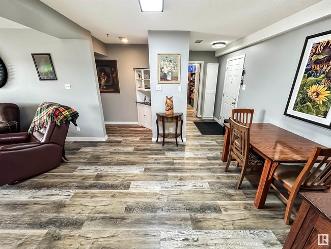 9131 99 St Nw, Condo with 2 bedrooms, 2 bathrooms and 1 parking in Edmonton AB | Image 9