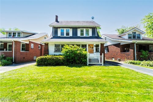 51 Indianola Rd, Youngstown, OH, 44512-2212 | Card Image