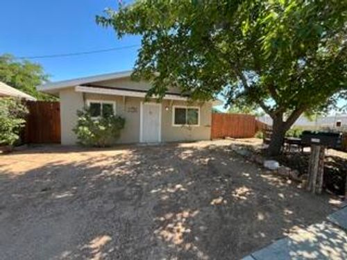 4104 6th St Nw, Albuquerque, NM, 87107-3502 | Card Image