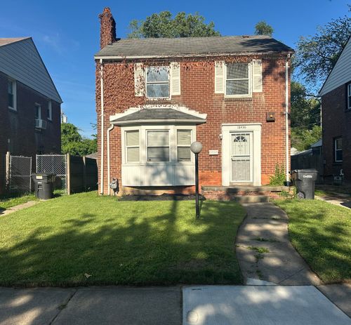 18436 Lindsay St, Detroit, MI, 48235-3039 | Card Image