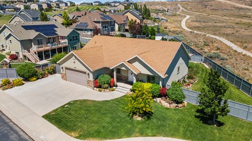 8768 N Durham Ct, Eagle Mountain, UT, 84005-5016 | Card Image