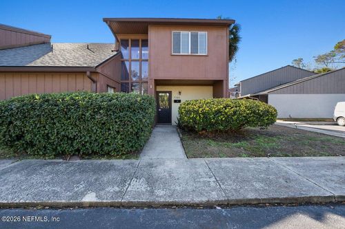 56-7100 Cypress Cove Rd, Jacksonville, FL, 32244-4431 | Card Image