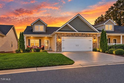 181 Piper Gln, Gray, TN, 37615-3121 | Card Image