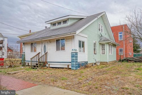 4 Oak St, SALEM, NJ, 08079-1413 | Card Image