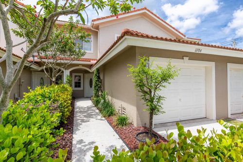 12764 Westhampton Cir, Wellington, FL, 33414-5548 | Card Image