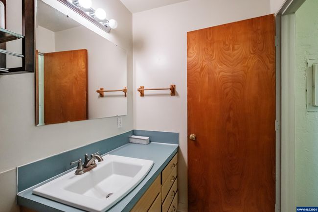 255 E 14 Th Ave, Home with 2 bedrooms, 0 bathrooms and null parking in Eugene OR | Image 16