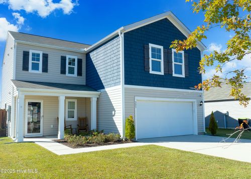 209 Sunshine Dr, Holly Ridge, NC, 28445-6586 | Card Image