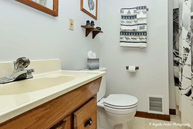 13703 Obrien Rd, House other with 3 bedrooms, 3 bathrooms and 2 parking in Hebron IL | Image 31