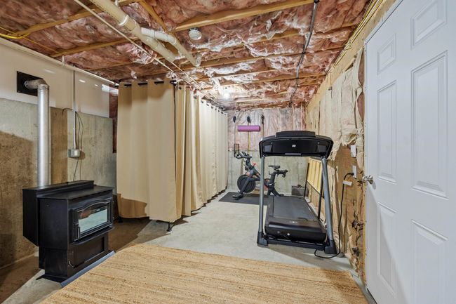 9 Memory Ln, Condo with 2 bedrooms, 1 bathrooms and null parking in Laconia NH | Image 37