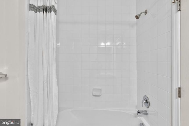 7769 Dagny Way, Townhouse with 4 bedrooms, 4 bathrooms and null parking in ELKRIDGE MD | Image 36
