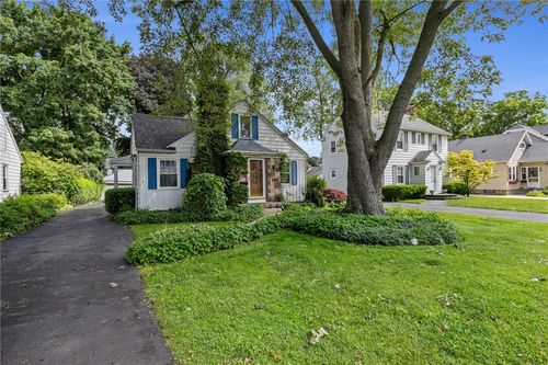 42 Sunset Dr, Rochester, NY, 14618-2322 | Card Image