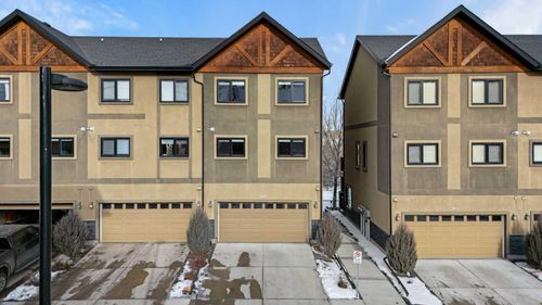 403-403 Valley Ridge Manor Nw, Calgary, AB, T3B6C4 | Card Image