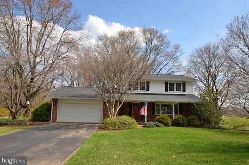 901 Lee Ave, Sykesville, MD, 21784-9020 | Card Image