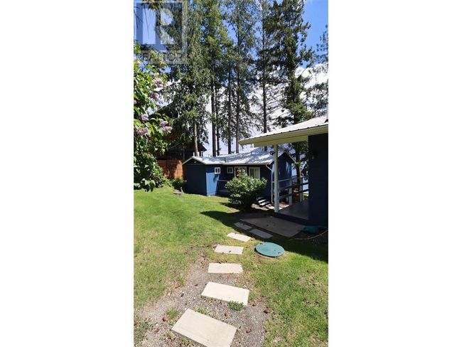 1065 Little Shuswap Lake Rd, House other with 2 bedrooms, 2 bathrooms and 8 parking in Chase BC | Image 14
