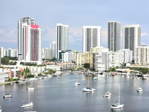 apt-15g-437 Golden Isles Dr, Hallandale Beach, FL, 33009-7558 | Card Image