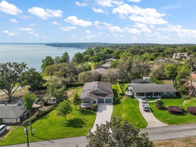 137 E Palmetto Ave, House other with 3 bedrooms, 2 bathrooms and null parking in HOWEY IN THE HILLS FL | Image 29