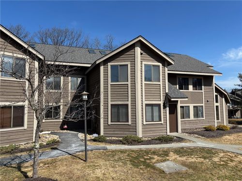 1267 Gristmill Ln, Hidden Valley, PA, 15502 | Card Image