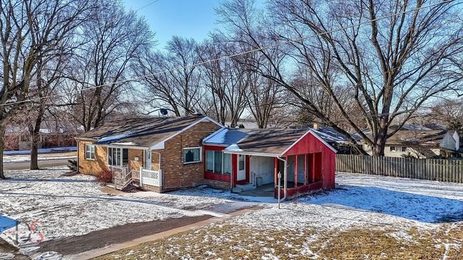 205 Pleasant Ave, House other with 3 bedrooms, 1 bathrooms and 2 parking in Ottawa IL | Image 4