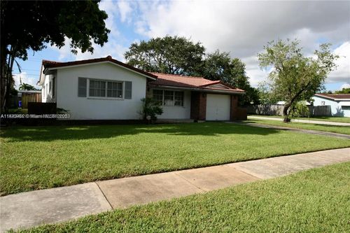 na-4534 Van Buren St, Hollywood, FL, 33021-7242 | Card Image