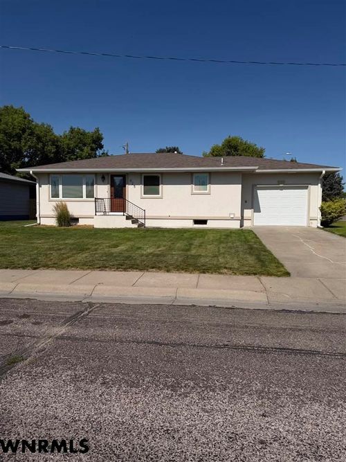 625 18th St, Gering, NE, 69341-3913 | Card Image