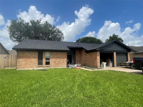 1811 Hanbury Ct, Sugar Land, TX, 77498-2228 | Card Image