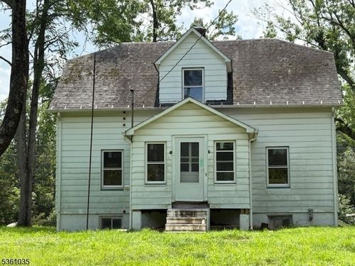 12 Kline Blvd, Whitehouse Station, NJ, 08889-3668 | Card Image