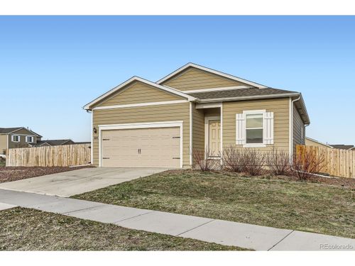 215 N Stewart St, Keenesburg, CO, 80643-9048 | Card Image