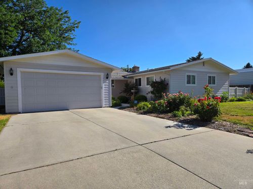 1225 Sw 8th Ave, Ontario, OR, 97914-3211 | Card Image