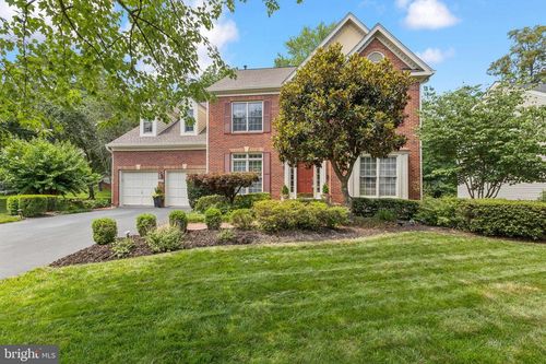 9010 Weatherly Way, LORTON, VA, 22079-3234 | Card Image