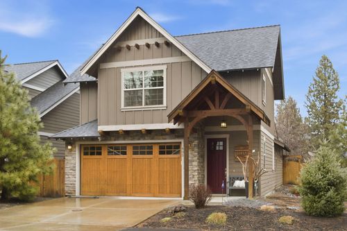 405 S Timber Creek Dr, Sisters, OR, 97759-9015 | Card Image